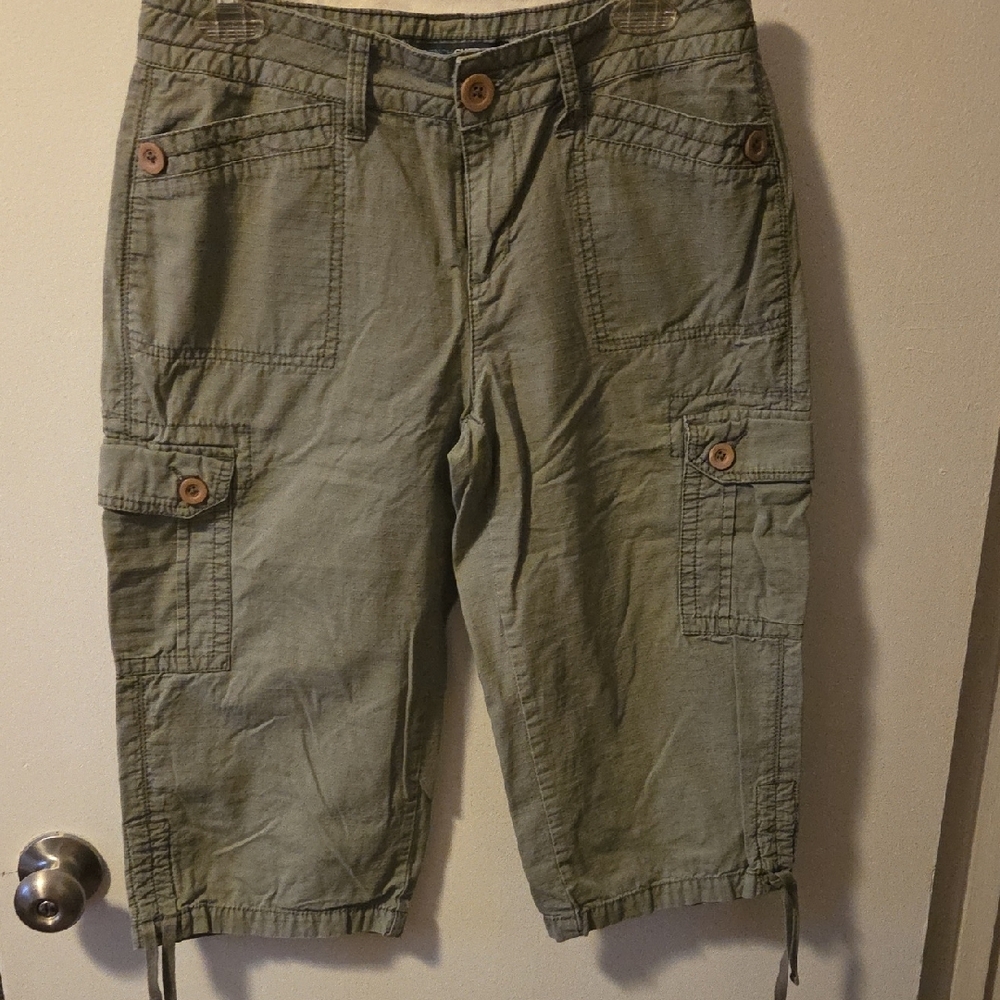 French Cuff Olive Cargo Shorts